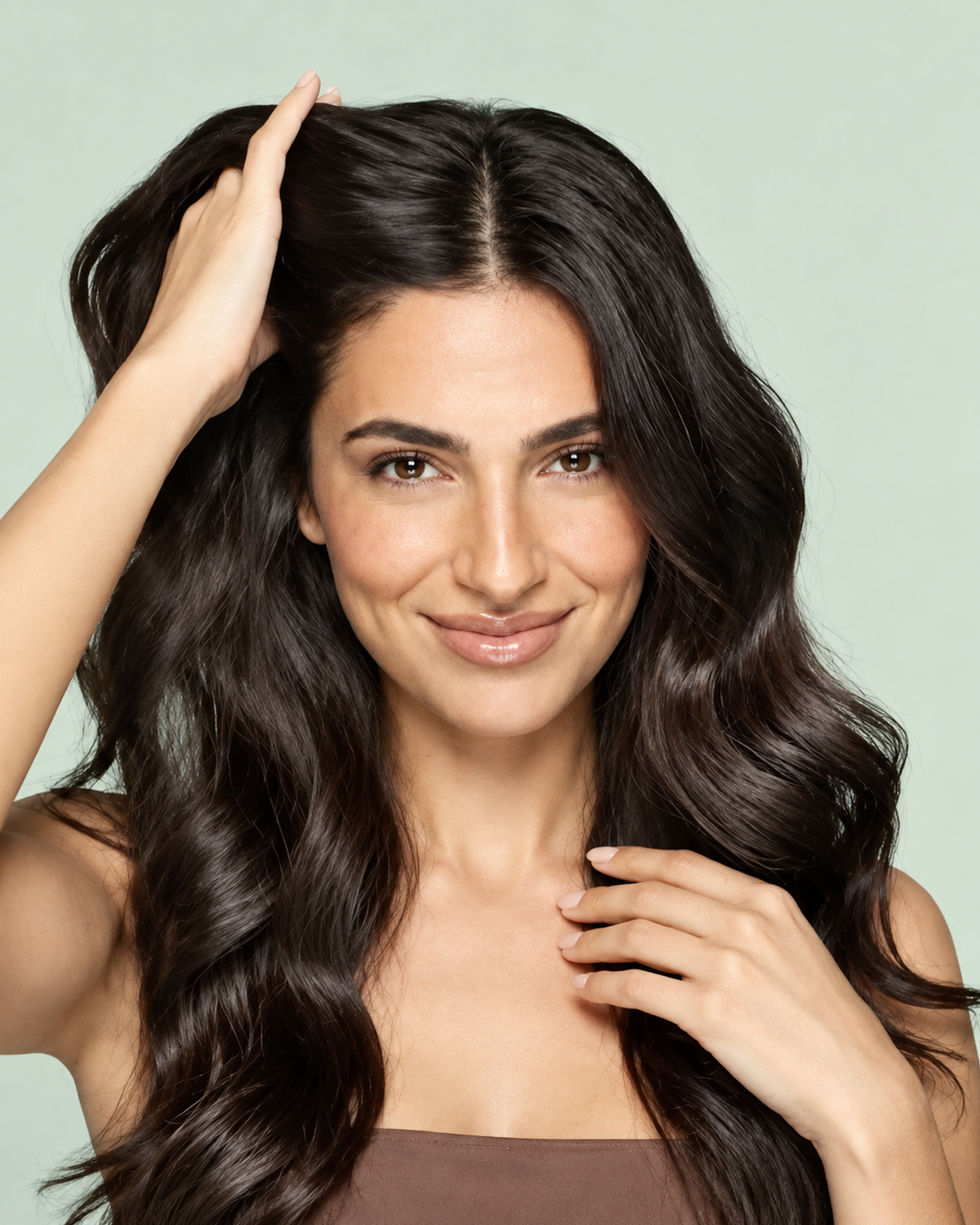 <p>*<em>90-day testing showed measurable changes in hair fall and local density.</em> **</p>